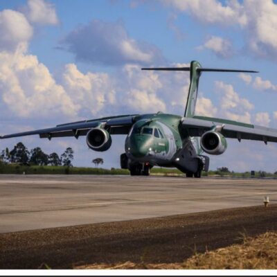 FAB coloca aviões de prontidão para retirada de brasileiros da Ucrânia
