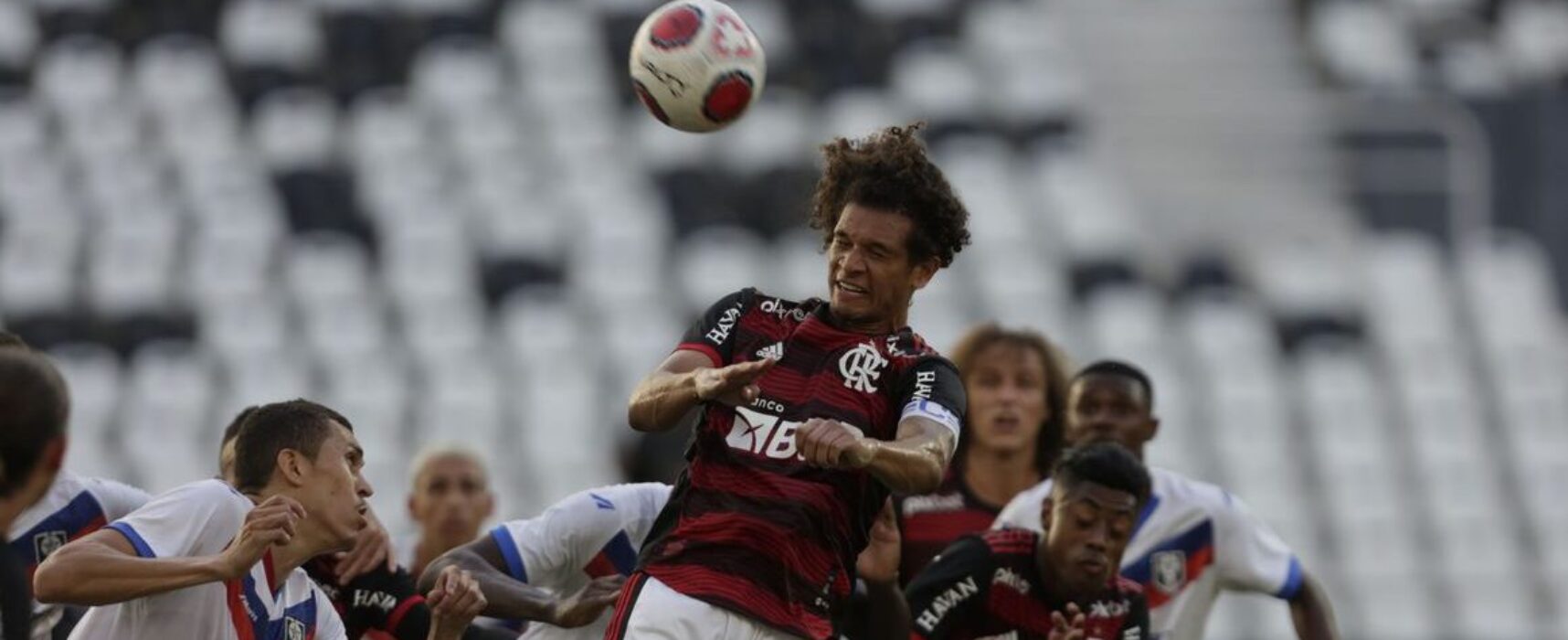 Flamengo leva susto contra Resende e escapa da derrota nos acréscimos