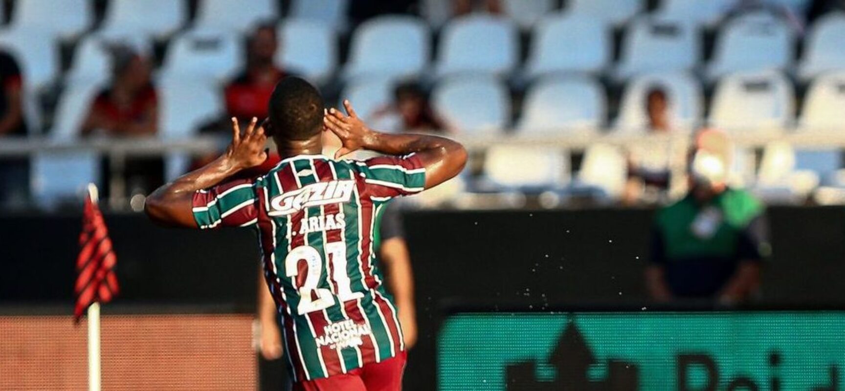 Fluminense é letal e supera Flamengo no primeiro clássico do Carioca