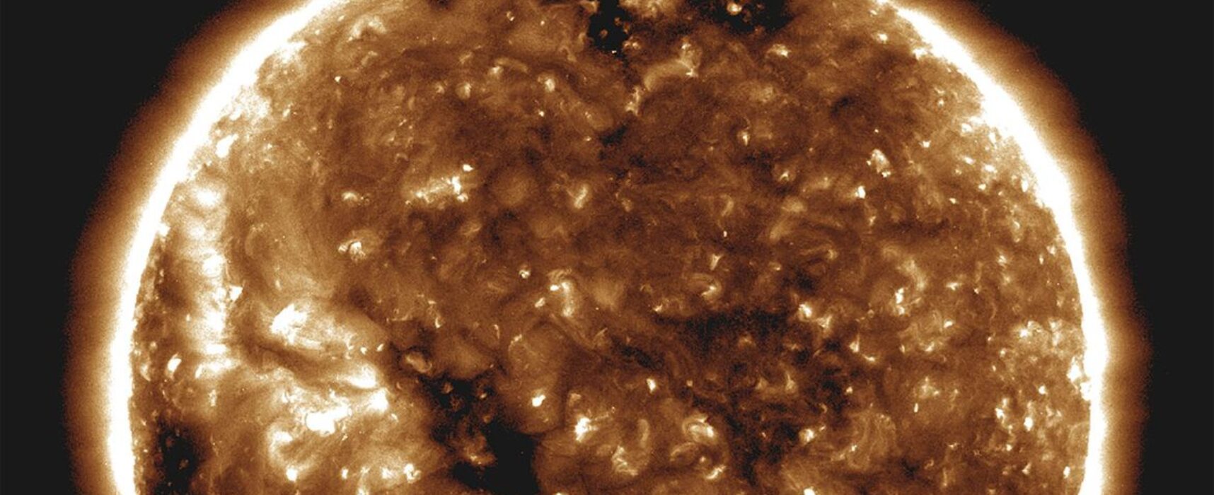 Nasa anuncia duas missões para conhecer melhor o Sol