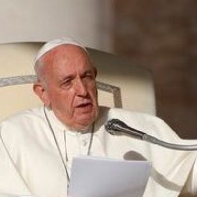 Papa Francisco faz apelo sobre eminência de Terceira Guerra Mundial