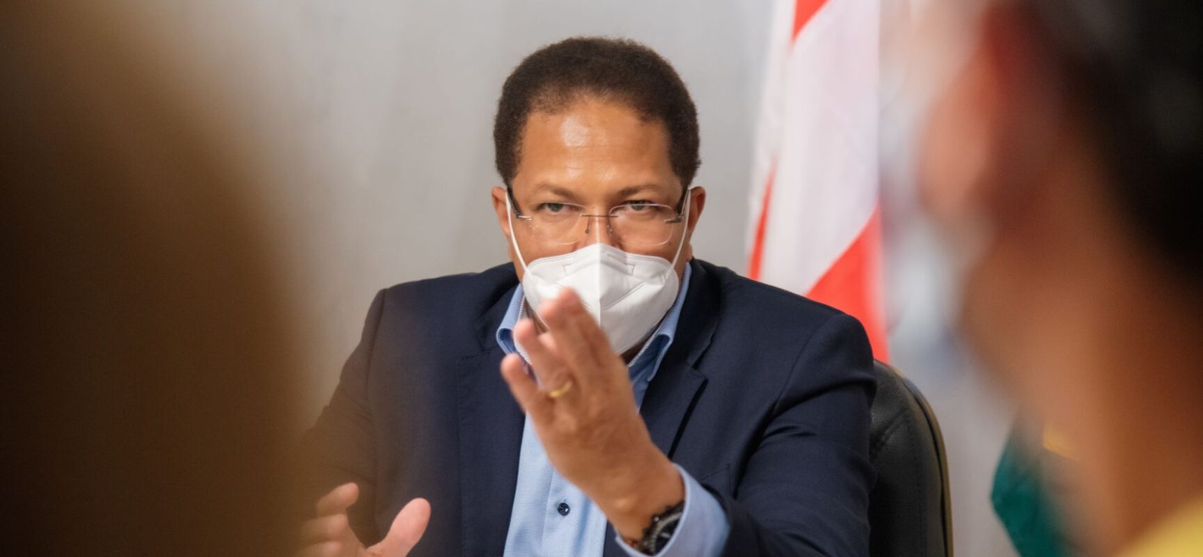 Prefeito Augusto Castro anuncia novos recursos para a ampliação do atendimento no Hospital de Base