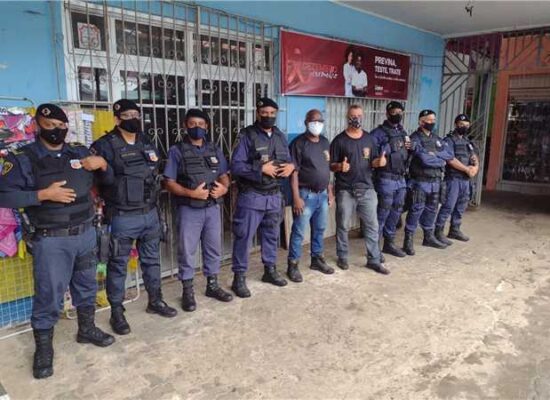Prefeitura e Polícia Militar desenvolvem ações preventivas na Central de Abastecimento do Malhado