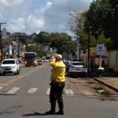 Sutram realiza ‘Operação Volta às Aulas’ em Ilhéus; ação visa orientar condutores e pedestres