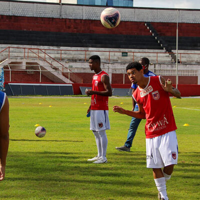 Unirb vence o Doce Mel em jogo de cinco gols pelo Campeonato Baiano