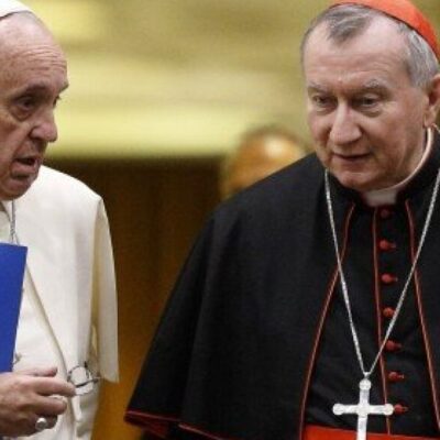 Vaticano se oferece para ajudar nas negociações entre Rússia e Ucrânia