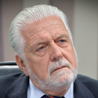 Wagner rebate Lira e diz que governo Lula tem base consolidada no Senado
