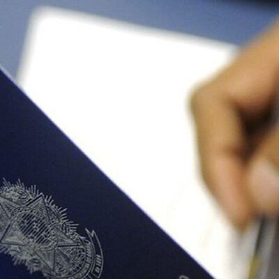 Caged: Brasil cria 328 mil empregos com carteira assinada em fevereiro