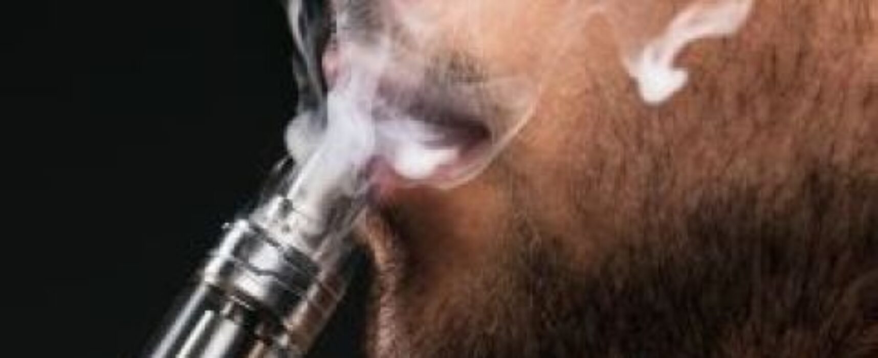 Cigarro eletrônico pode causar infarto e síndrome coronariana aguda