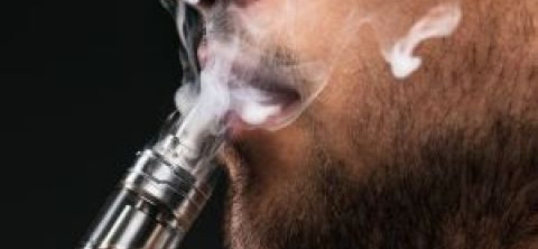 Cigarro eletrônico pode causar infarto e síndrome coronariana aguda