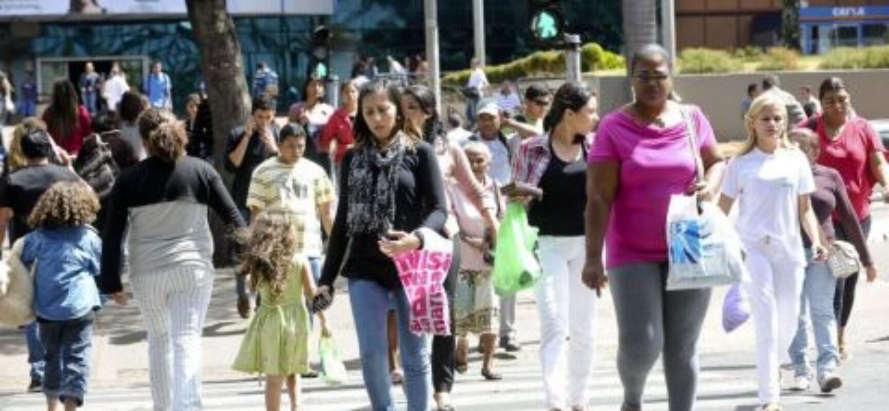 Maria e José seguem como os nomes mais populares do Brasil, mostra o IBGE