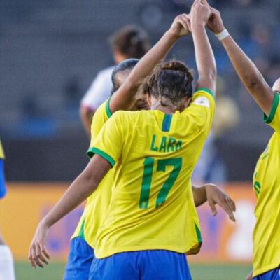 Futebol feminino: Brasil decide Sul-Americano Sub-17 com a Colômbia