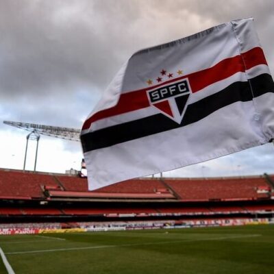 Governo de SP libera 100% do público em jogos de futebol nos estádios