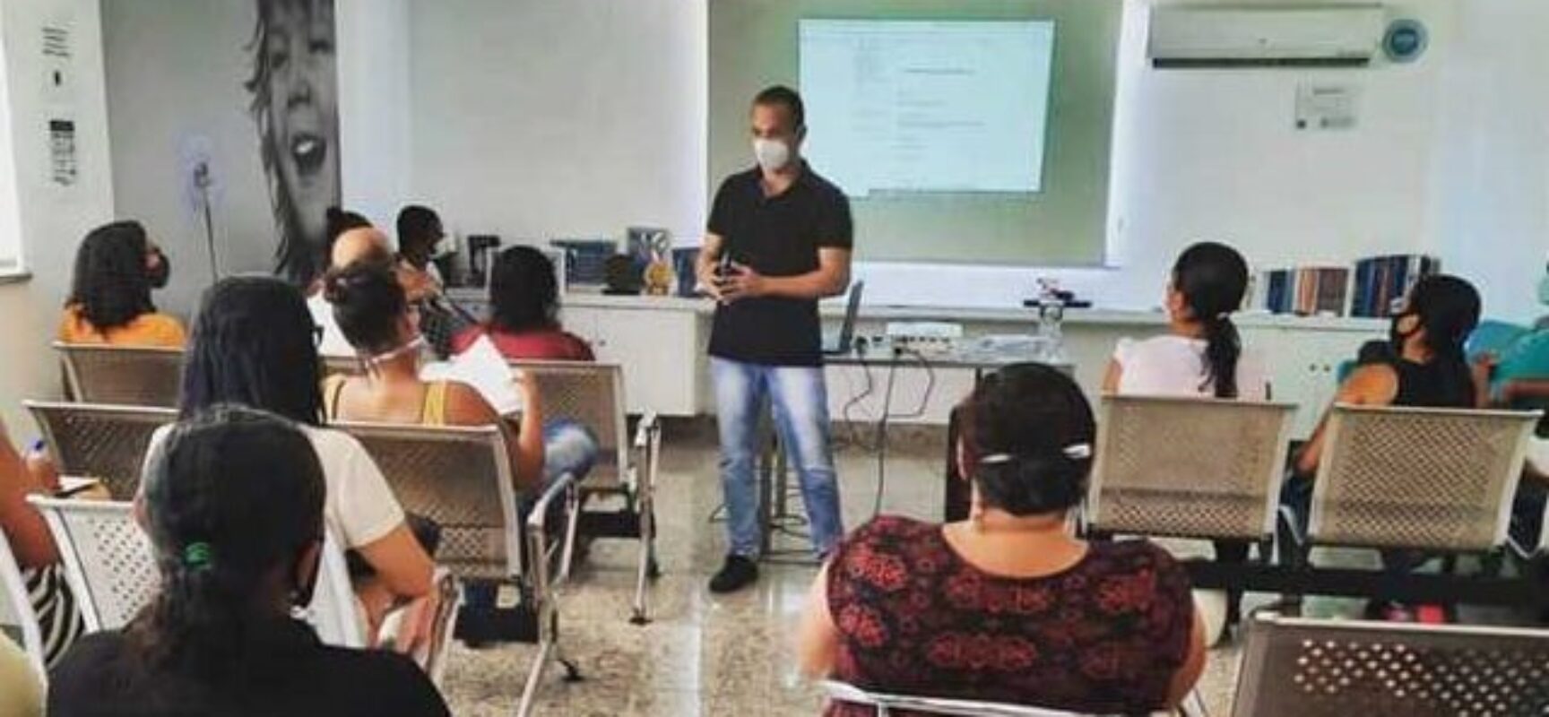 Prefeitura de Ilhéus oferta vagas em curso de MEI para beneficiários do Auxílio Brasil