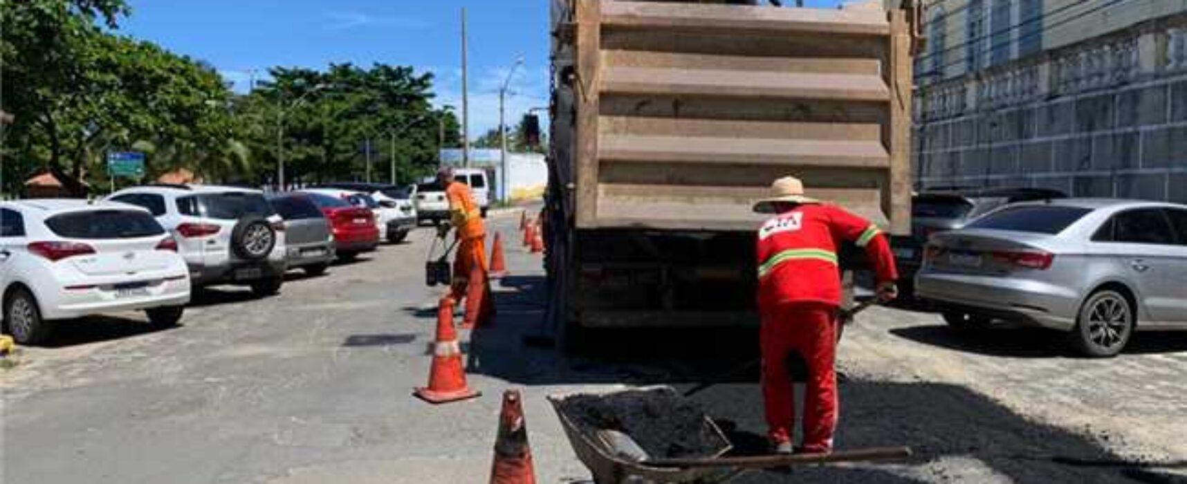 Prefeitura de Ilhéus retoma operação tapa-buracos; confira localidades atendidas