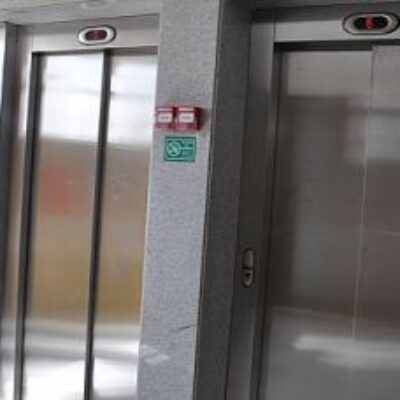 Projeto proíbe classificar elevadores como social ou de serviço