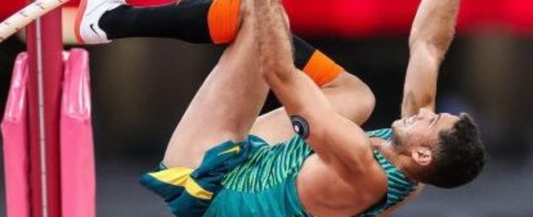 Salto com vara: Thiago Braz conquista prata inédita no Mundial indoor
