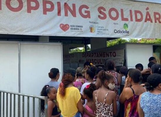 Shopping Solidário: Câmara distribui mais de 9 mil itens no Salobrinho; Ação continua na sexta-feira (18) no Banco da Vitória