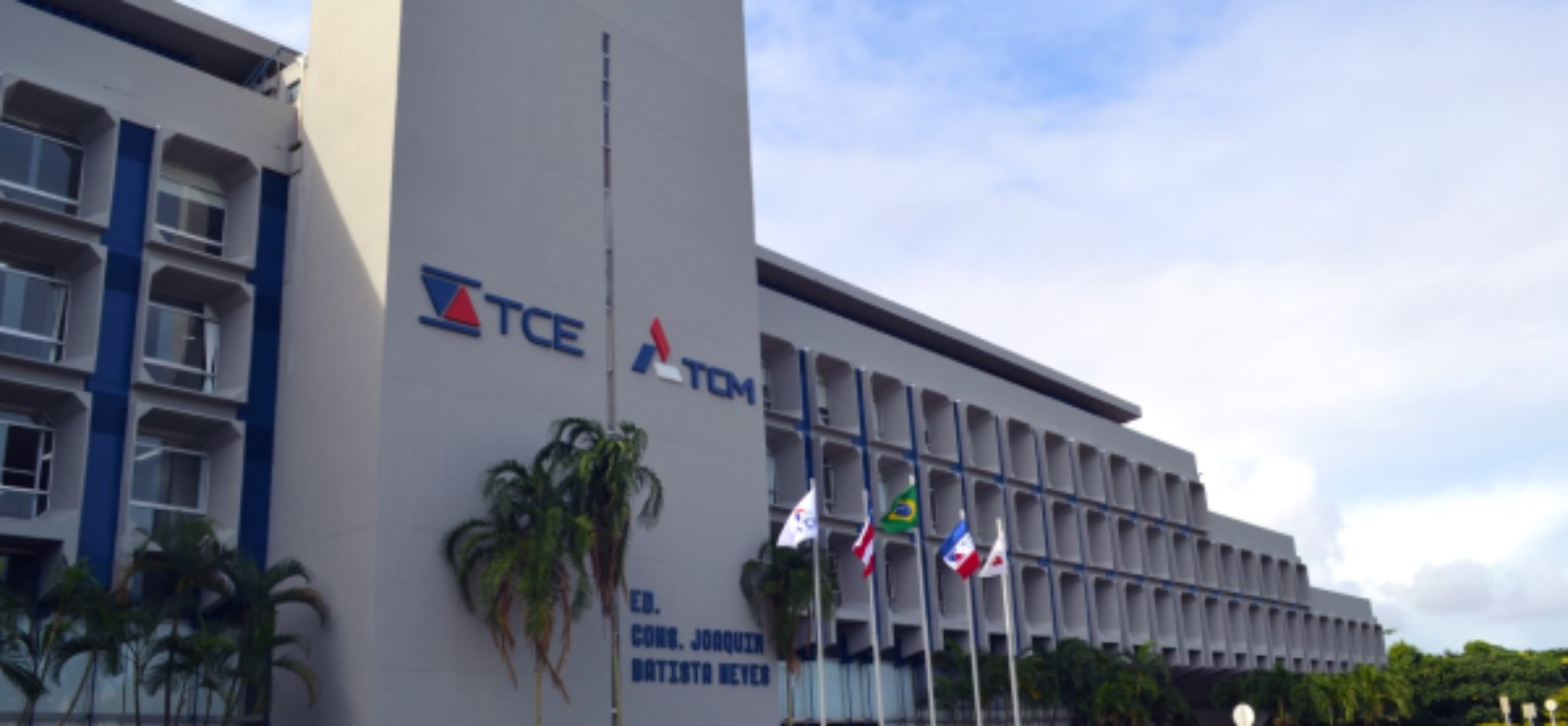 TCM/BA afirma que piso do magistério é salário base e reajuste igual não precisa ser dado às demais faixas salariais