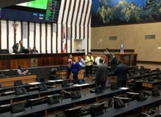 Assembleia Legislativa ganha quatro novos blocos partidários