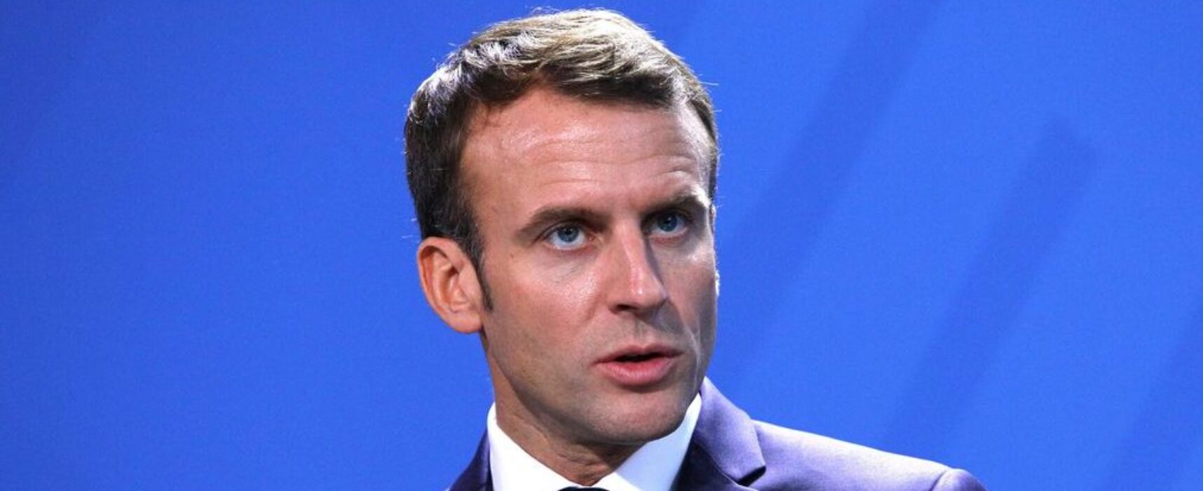 Macron promete enfrentar “dúvidas e divisões” após reeleição na França