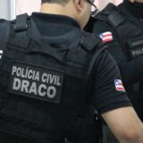 Polícia Civil prende homem com centenas de porções de cocaína