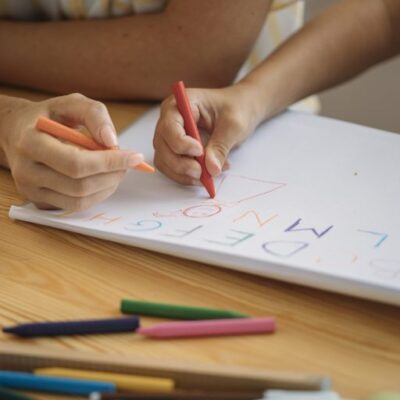 Projeto autoriza estados a definir regras para educação domiciliar   Fonte: Agência Câmara de Notícias
