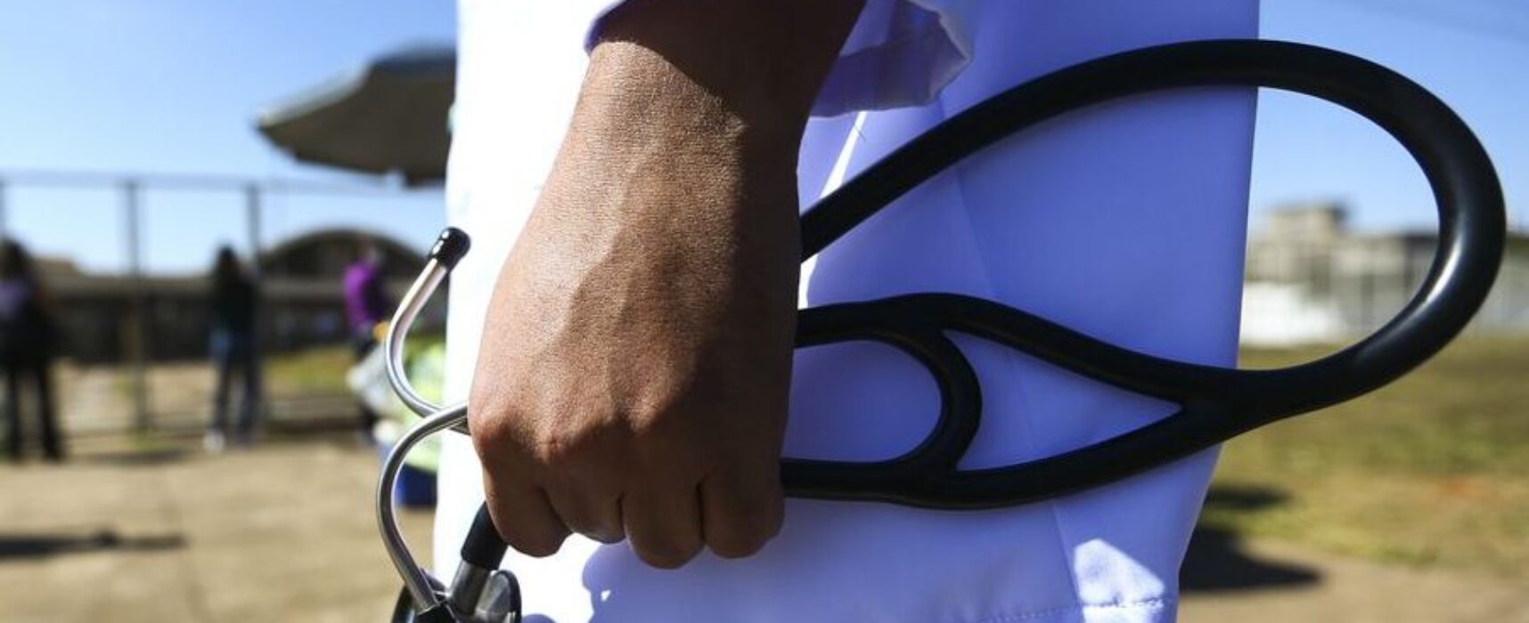 Feira de Santana ganha novo curso de Medicina com 80 vagas