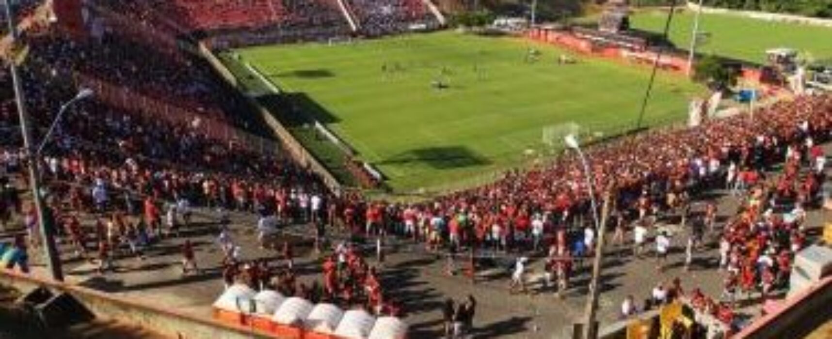 Acordo prevê regularização de torcida do Vitória