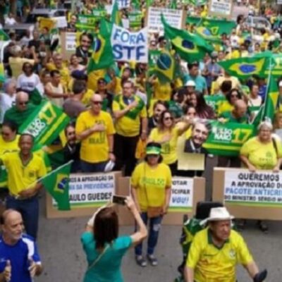 Bolsonaristas faturam até R$ 1 milhão com vídeos desacreditando processo eleitoral