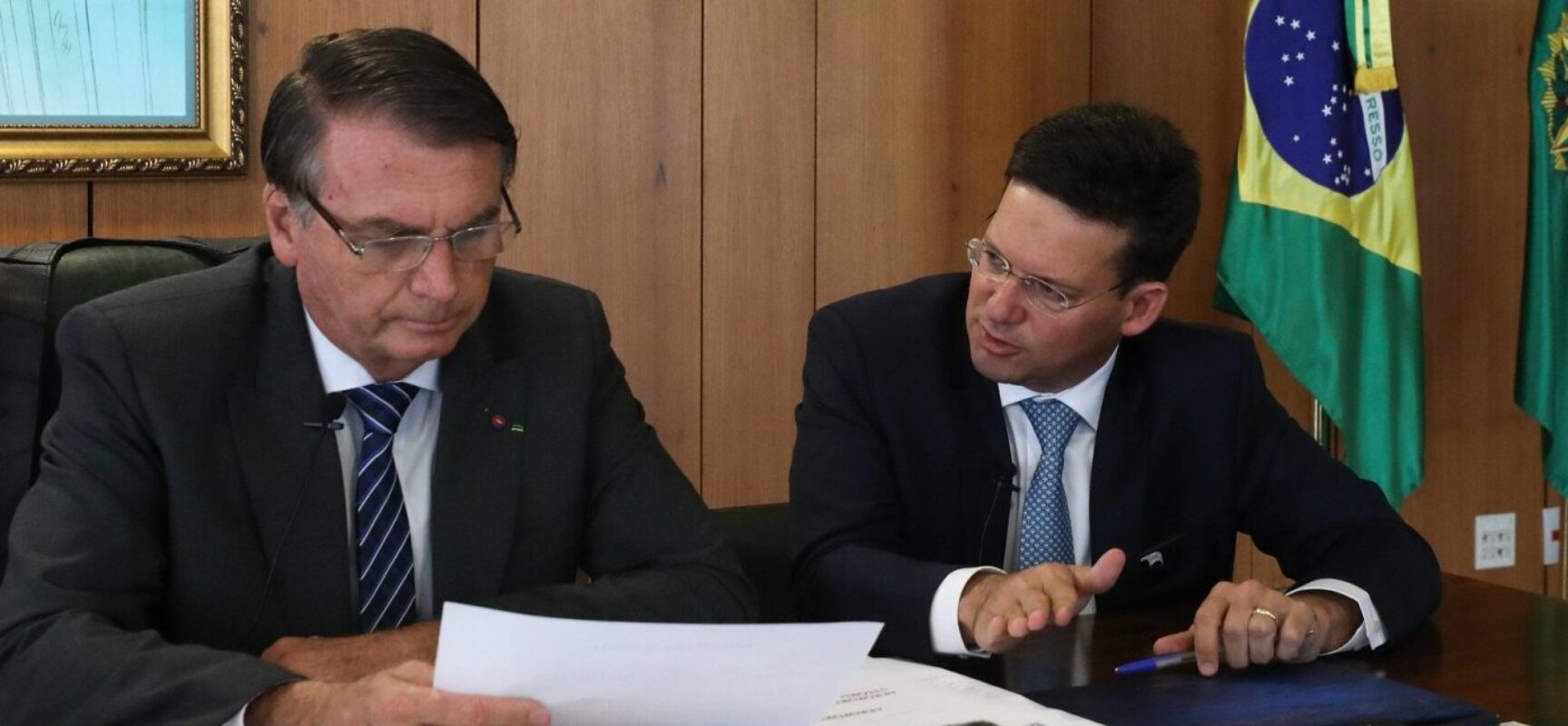 Bolsonaro pode abrir mão da candidatura de João Roma para se reaproximar de ACM Neto