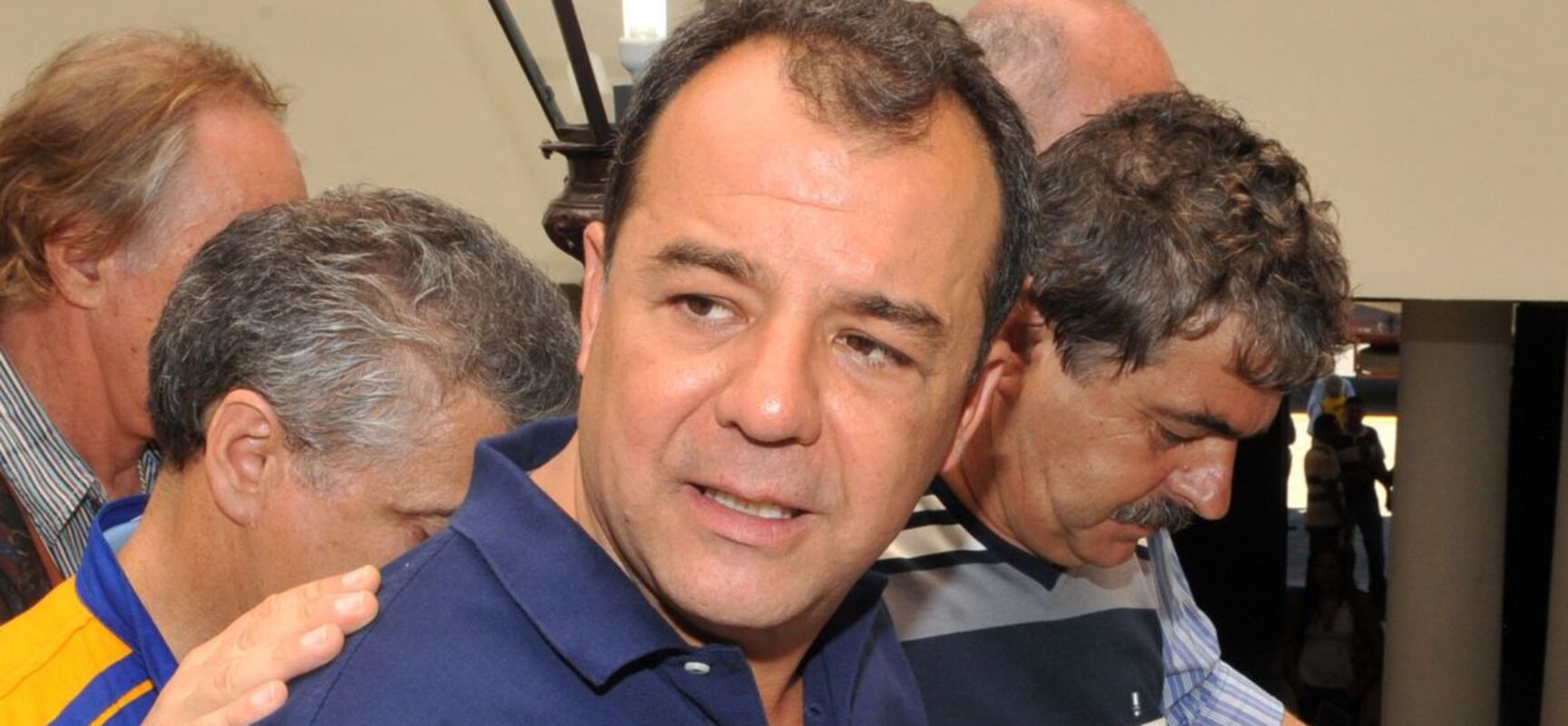 Cabral voltará para presídio de Bangu, determina Justiça do Rio