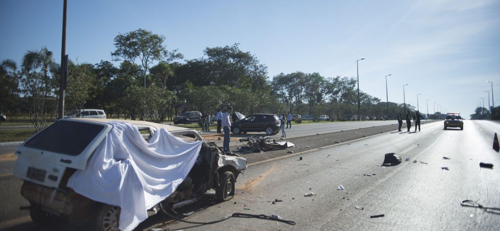 Em 2021, 5 mil pessoas morreram em 64 mil acidentes de carro