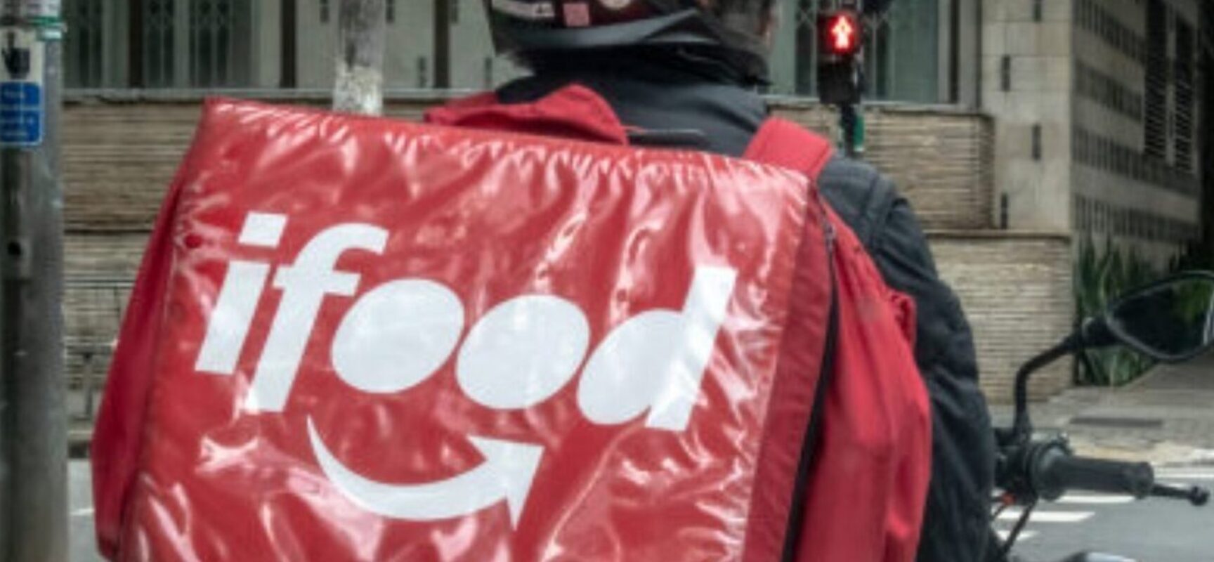 Governo diz que avança nas tratativas para regulamentar o trabalho de entregadores e motoristas por aplicativos