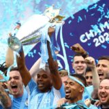 Manchester City derrota Aston Villa e conquista título inglês