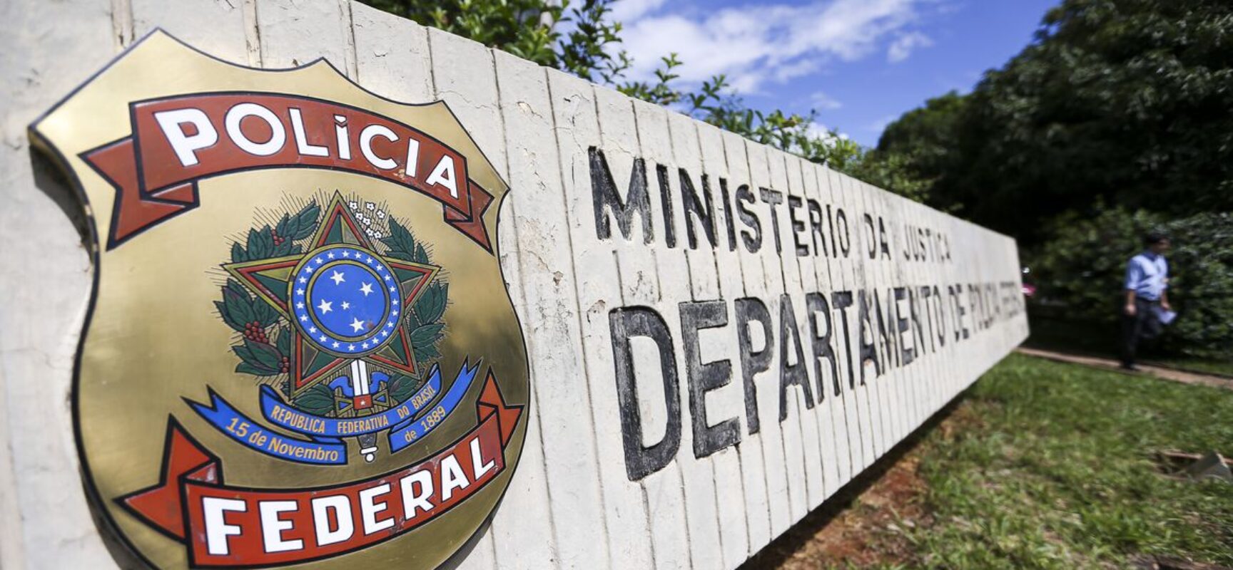 Operação investiga juízes e advogados suspeitos de corrupção no Ceará