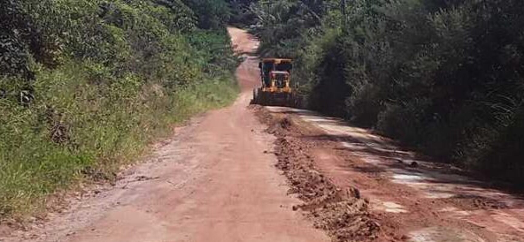 Prefeitura de Ilhéus faz balanço das ações nas estradas vicinais do município