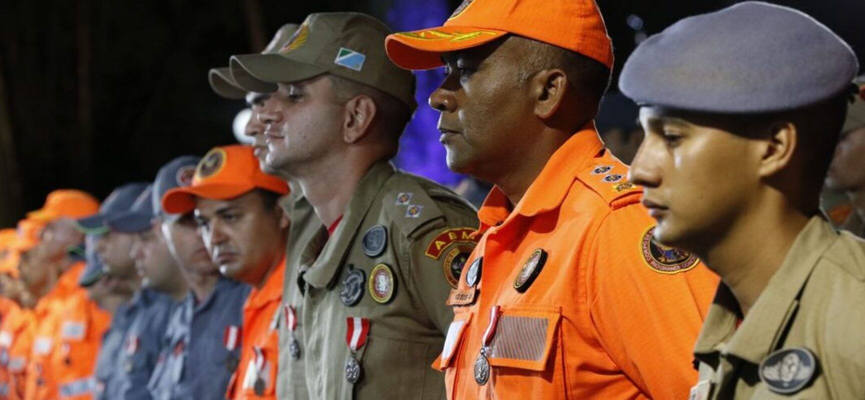 Bombeiros relatam mais medo e aumento do uso de remédios na pandemia