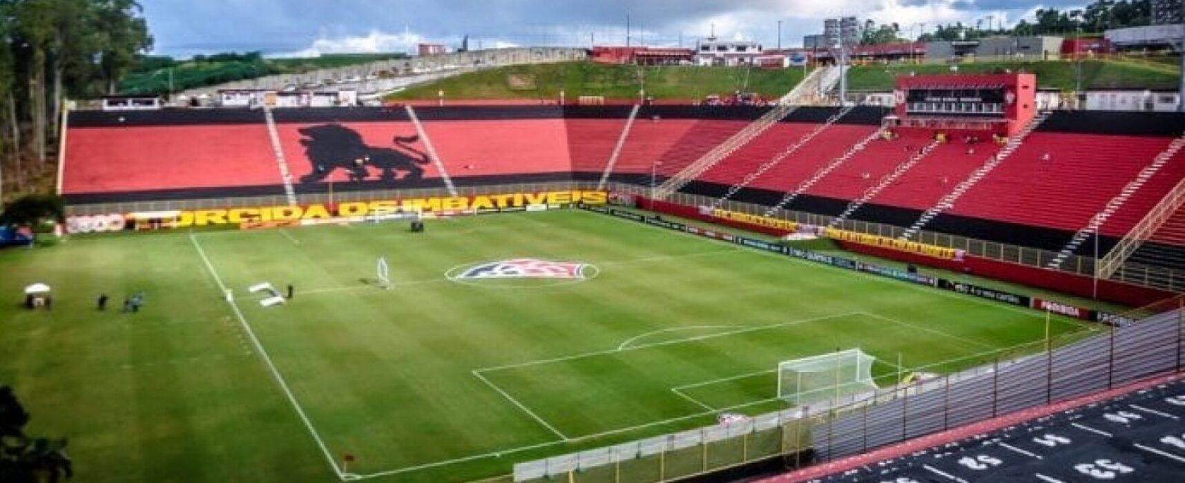 Vitoria e Barcelona ficam no zero a zero ficando de fora das semifinais 
