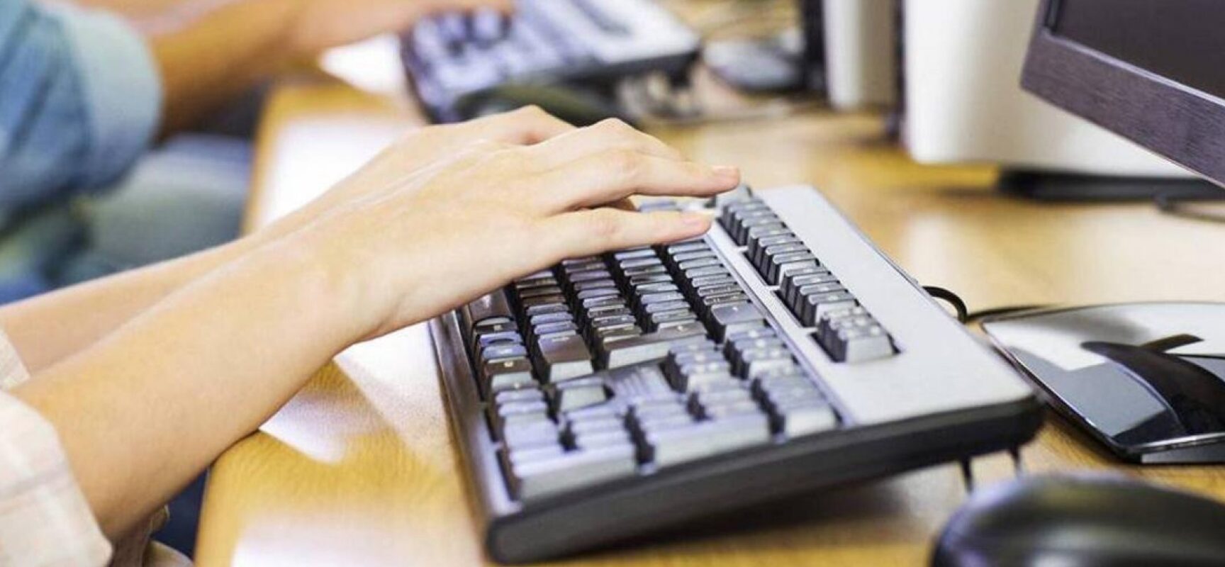 Cerca de 70 empresas adotam semana de 4 dias em experimento sobre produtividade