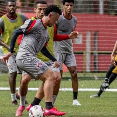Lutando pelo acesso à próxima fase, Vitória enfrenta o Atlético Cearense neste sábado