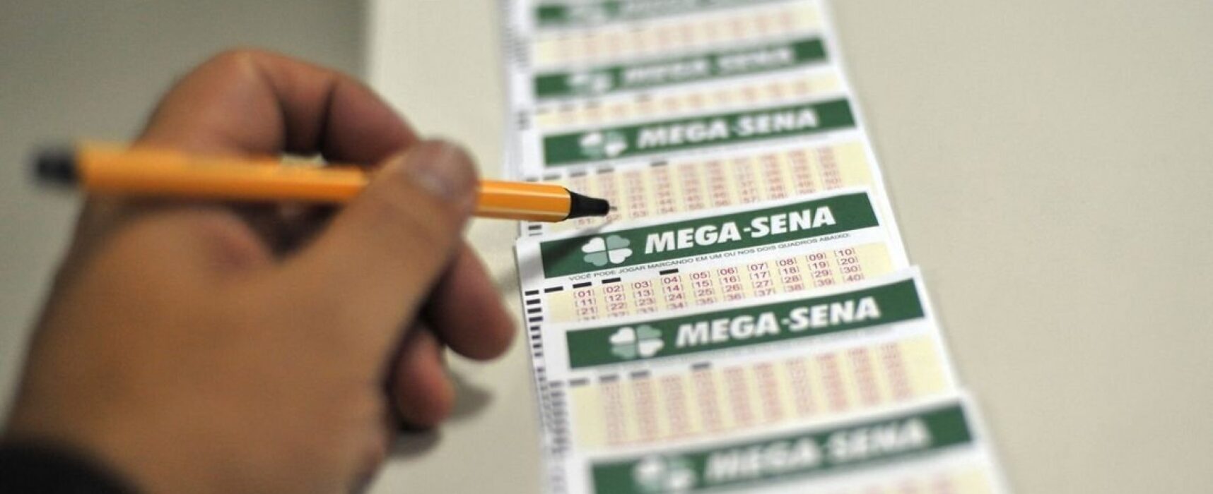 Mega-Sena acumula e próximo concurso deve pagar R$ 23 milhões
