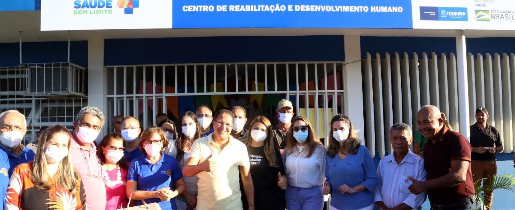 Prefeito Augusto Castro entregou novas instalações do CREADH