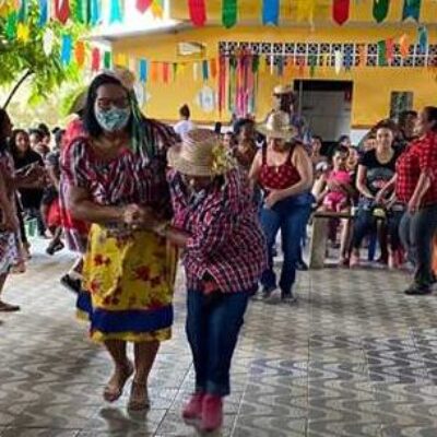 Prefeitura de Ilhéus realiza forró nas unidades do CRAS e esquenta clima junino nas comunidades