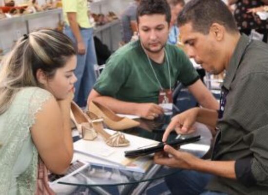 Salvador recebe a maior feira regional de calçados do Brasil em julho