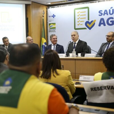 Saúde lança programa que pode capacitar 200 mil agentes comunitários