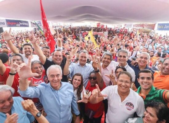 Uma multidão de pessoas clamaram por um Brasil melhor no PGP de Itabuna