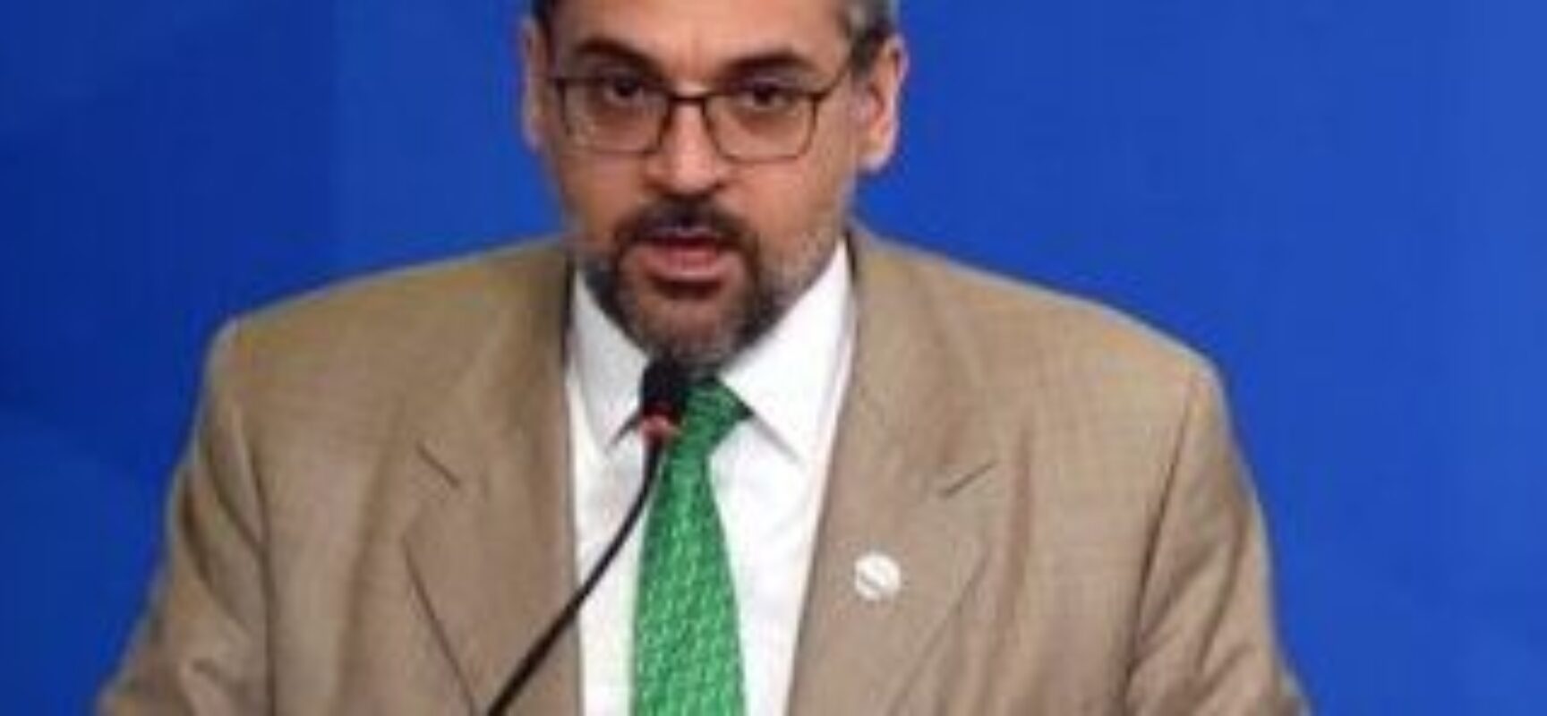 Vão aparecer mais coisas, diz ex-ministro Abraham Weintraub