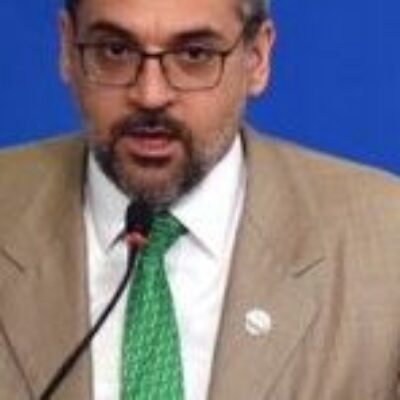 Vão aparecer mais coisas, diz ex-ministro Abraham Weintraub