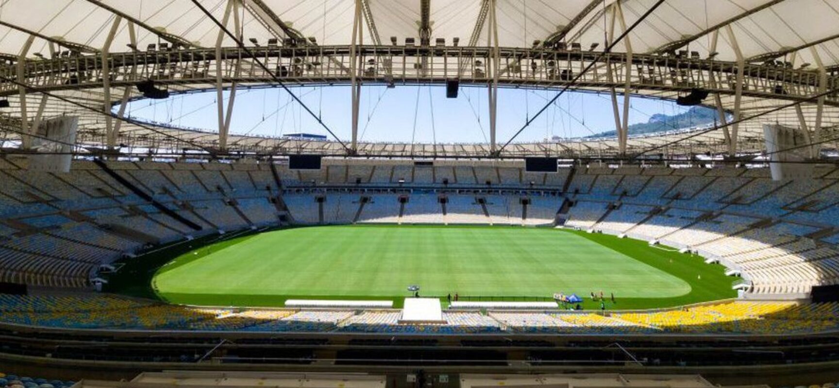 Vasco e Cruzeiro se enfrentam no Maracanã, com ingressos já esgotados